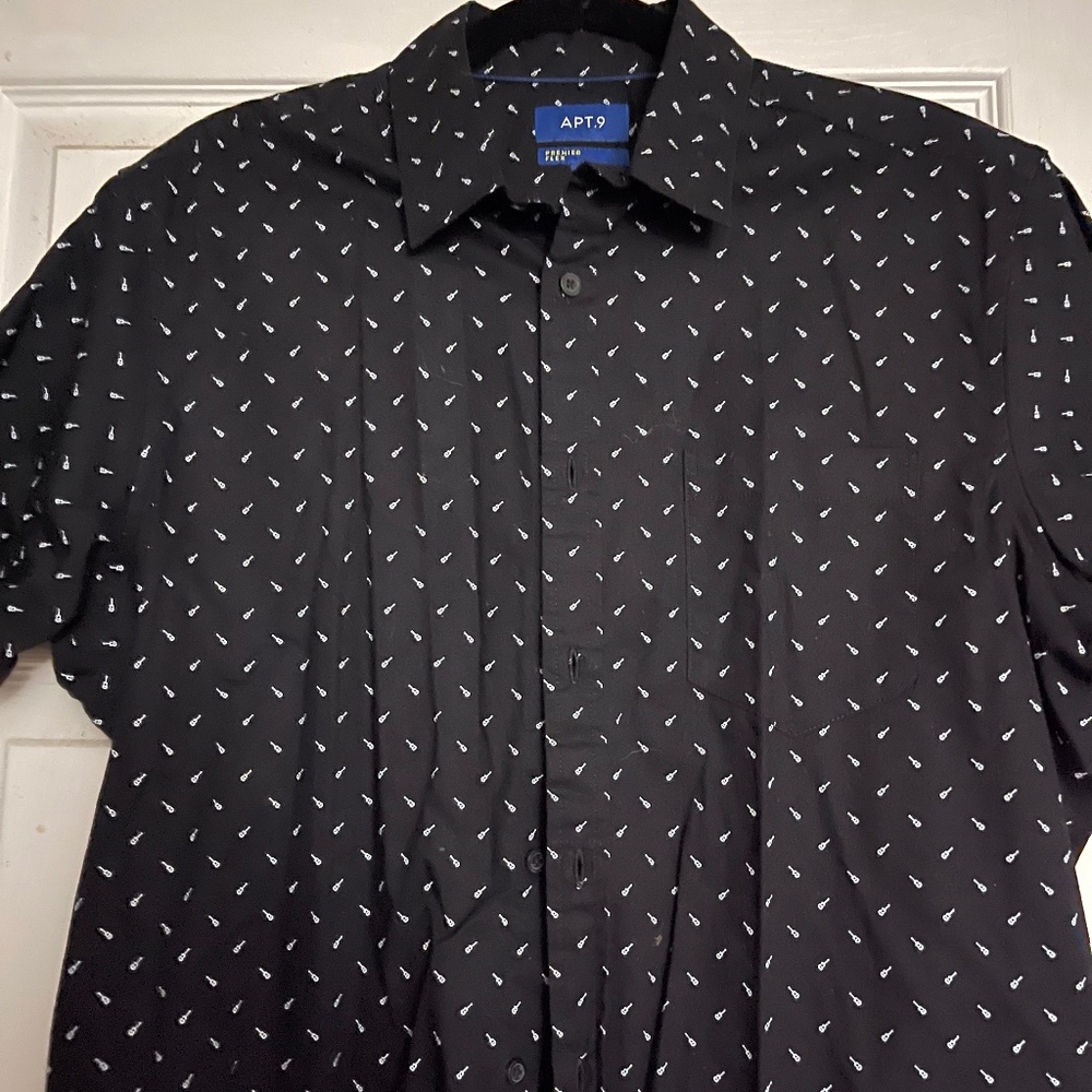 Apt. 9 Short Sleeve Guitar Print Button Down